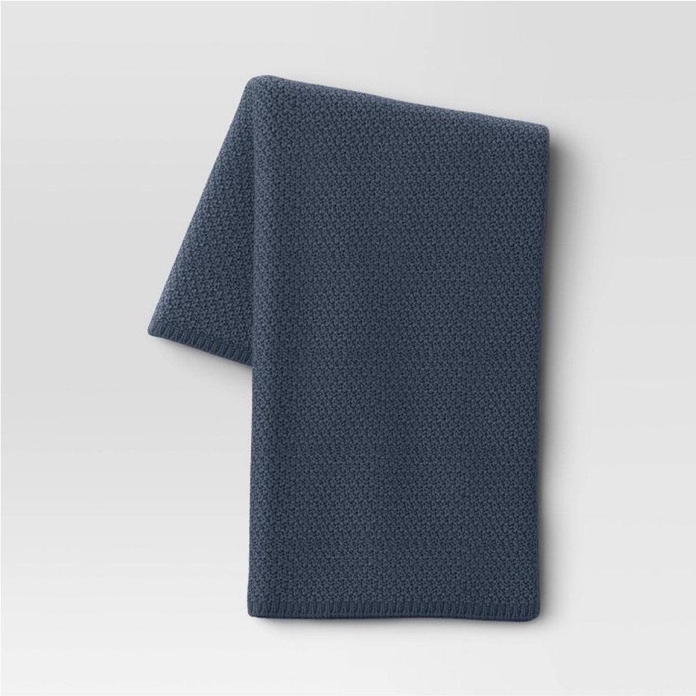 THRESHOLD NEW oversized recycled knit throw blanket -blue